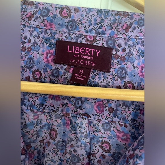 J Crew Liberty blouse thin featherweight fabric purple flower pattern size 8 - Picture 2 of 6